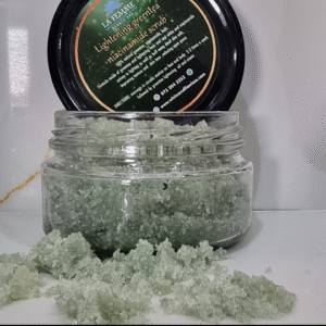Green Tea Niacinamide Scrub – New & Improved Formula